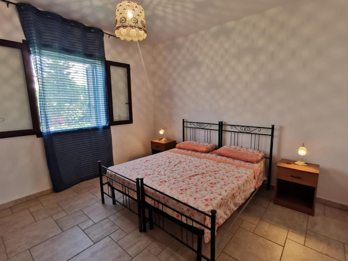 Апартаменты Casa Tramonto Vista Mare Марина-ди-Песколузе Экстерьер фото